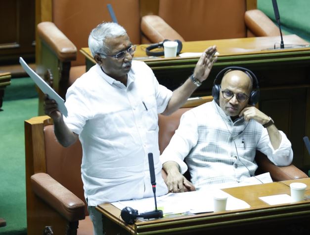 SESSION: ನಾನ್ಯಾಕ್ರೀ ರಾಜೀನಾಮೆ ಕೊಡ್ಬೇಕು, ನನ್ನ ವಿರುದ್ಧ ಸಾಕ್ಷ್ಯಗಳೇ ಇಲ್ಲ : ಅಬಕಾರಿ ಸಚಿವ ತಿಮ್ಮಾಪುರ